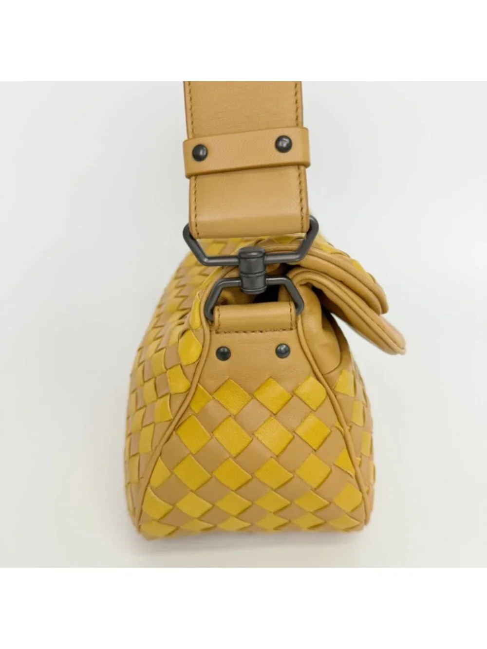 Bottega Veneta Intrecciato Flap Shoulder Bag Leather Yellow Camel Vintage